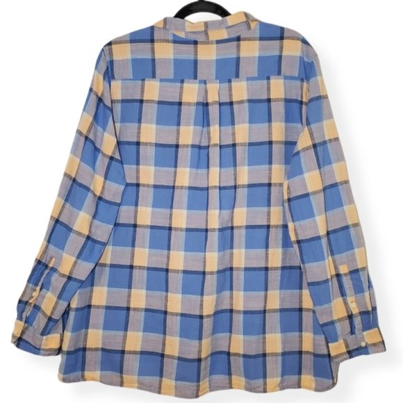 GAP Ladies Plaid Popover Button Front Cotton Shirt - Picture 2 of 8